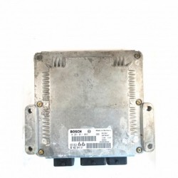 Calculateur Moteur PEUGEOT 206 Bosch, 0 281 011 083, EDC15C2, 0281011083